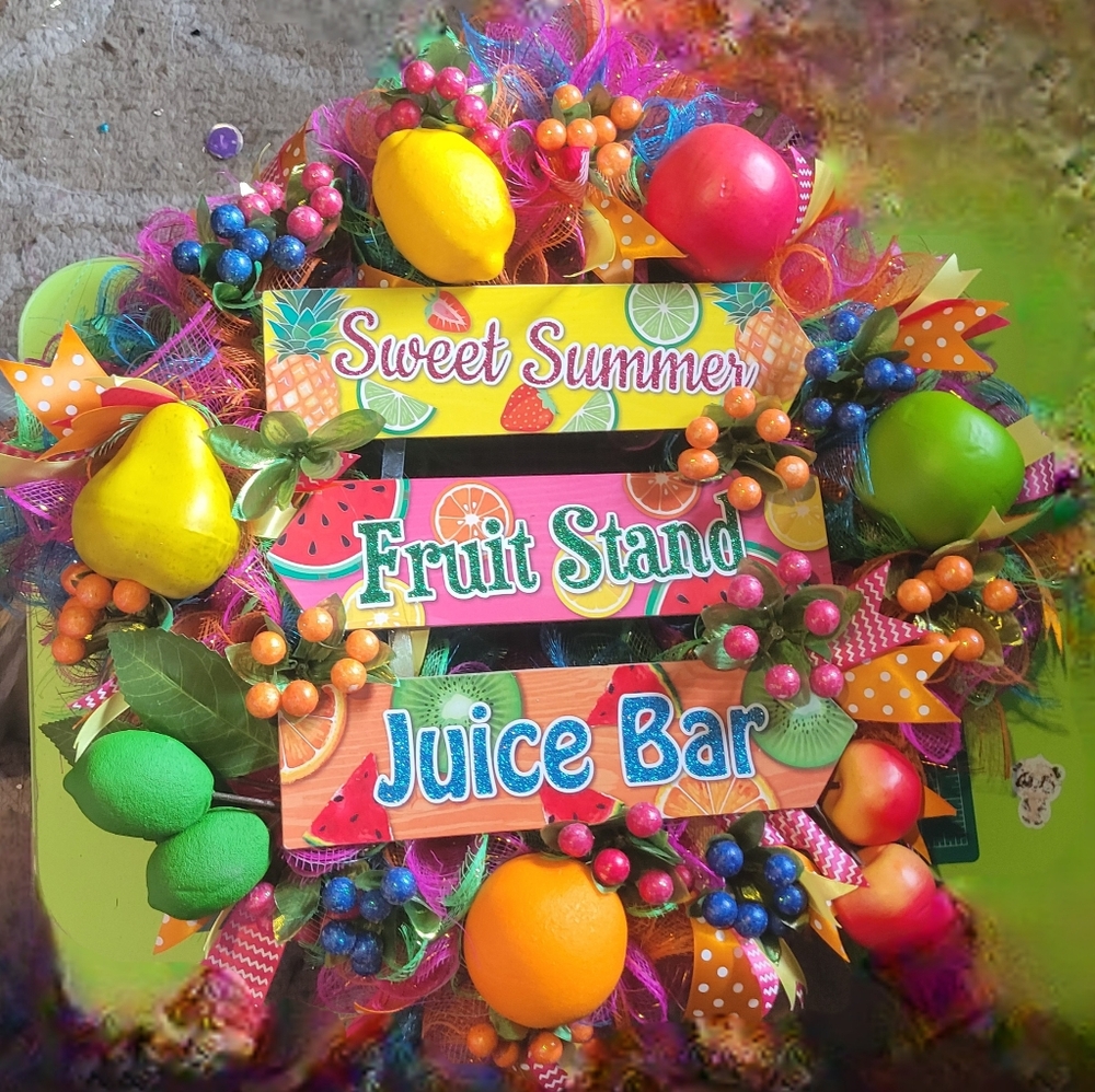 Summer Juice Bar Wreath